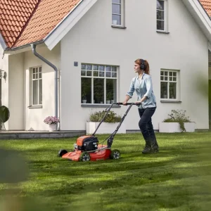 Petrol Lawnmowers